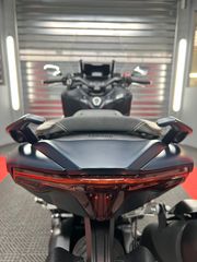 Yamaha TMAX 560 Tech Max 2023-thumb-8