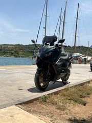 Yamaha TMAX 560 Tech Max 2023-thumb-18