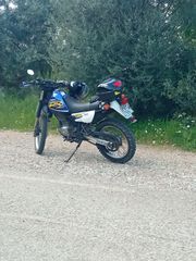 Suzuki DR 200 2000