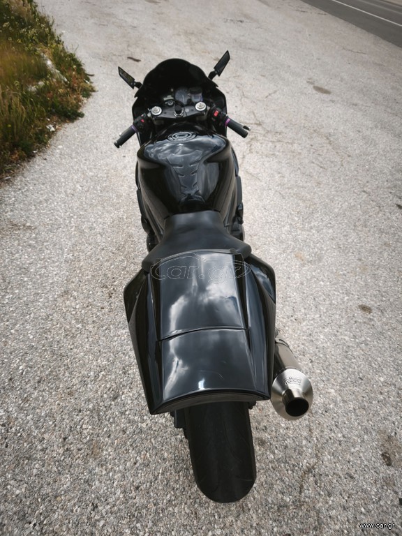 Yamaha YZF-R1 2003