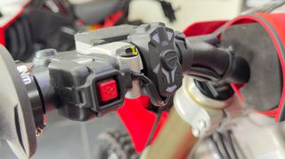 Ducati 450 Desmo 2026 MX-thumb-8