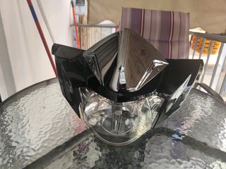 Εμπρός Φανάρι Γνήσιο STANLEY με Μάσκα & Λάμπα LED - Yamaha Crypton X 135