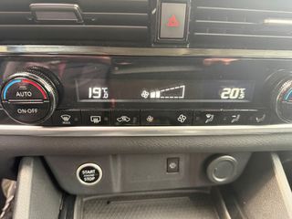 Nissan Qashqai 2021 1.3 MEeV XTRONIC N-CONNECTA-thumb-30