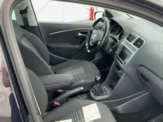 Volkswagen Polo 2015 Προσφορά Αυγούστου-thumb-8