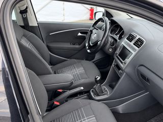 Volkswagen Polo 2015 ΗΛΙΟΡΟΦΗ#ΣΕΡΒΙΣ#ΛΑΣΤΙΧΑ#ΕΓΓΥΗΣΗ#ΦΙΜΕ ΤΖΑΜΙΑ-thumb-13