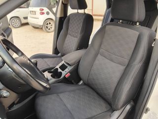 Nissan Qashqai 2017 1.5 DCI DIESEL-thumb-9