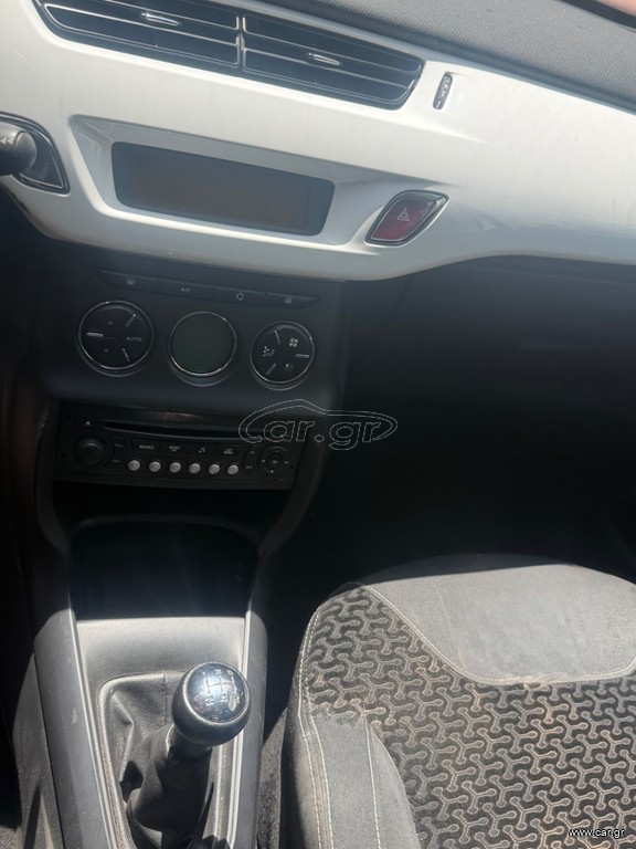 Citroen C3 2011 1.4 EXCLUSIVE