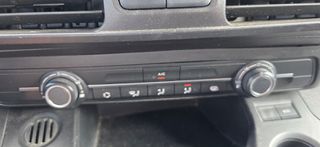 Peugeot Partner 2020-thumb-8