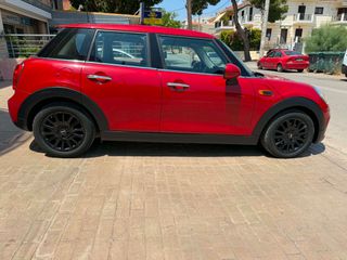 Mini Cooper 2018-thumb-3