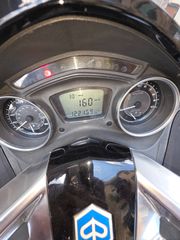 Piaggio X 10 2013-thumb-1
