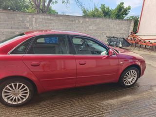Audi A4 2005 A4-thumb-2