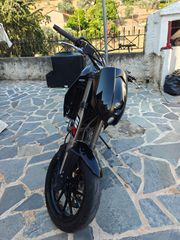 KTM 2004 DUKE II 640