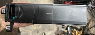 εργοστασιακός 6πλος CD Changer BMW-thumb-1