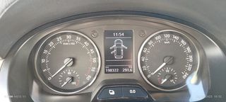 Skoda Rapid 2014 SPACEBACK 1.6 TDI MONTE CARLO ΜΕ ΠΑΝΟΡΑΜΙΚΉ ΟΡΟΦΉ-thumb-15