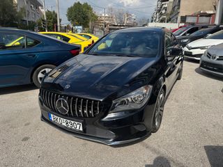 Mercedes-Benz CLA 180 2018 Panorama