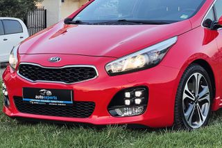 Kia Ceed / cee'd 2016 GT LINE PANORAMA NAVI CAMERA FULL EXTRA-thumb-4
