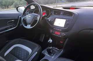 Kia Ceed / cee'd 2016 GT LINE PANORAMA NAVI CAMERA FULL EXTRA-thumb-34