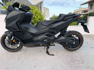Honda Forza 750 2025 NSS750
