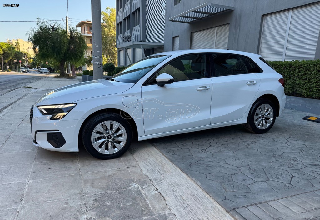 Audi A3 2022 40 TFSi S TRONIC