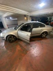 Volkswagen Passat 2004