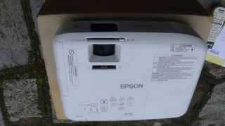 Βιντεοπροβολέας Epson EB-S05 σαν καινούργιος
