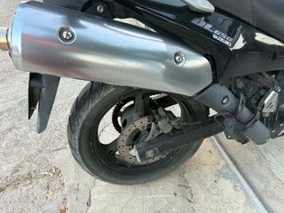 Suzuki V-Strom 650 2004 DL-thumb-4
