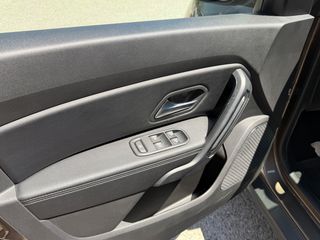 Dacia Duster 2018 AUTO /PRESTIGE-thumb-9