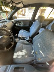 Nissan Almera 1999