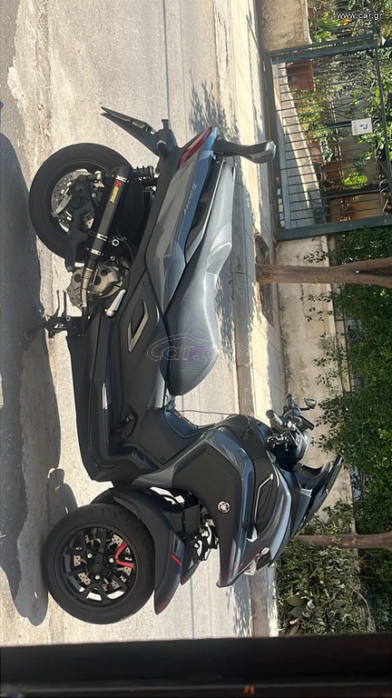 Yamaha Tricity 300 2024