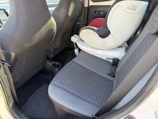 Toyota Aygo 2018 X play. Automatic. Keyless go.-thumb-31