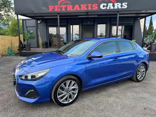 Hyundai i 30 2019 FASTBACK 1.6 Diesel Camera/Clima/Lane assist Full Extra-thumb-6
