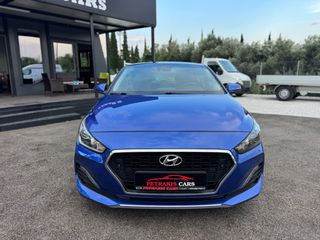 Hyundai i 30 2019 FASTBACK 1.6 Diesel Camera/Clima/Lane assist Full Extra-thumb-7