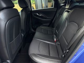 Hyundai i 30 2019 FASTBACK 1.6 Diesel Camera/Clima/Lane assist Full Extra-thumb-42