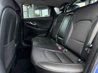 Hyundai i 30 2019 FASTBACK 1.6 Diesel Camera/Clima/Lane assist Full Extra-thumb-43