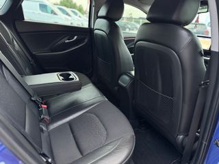 Hyundai i 30 2019 FASTBACK 1.6 Diesel Camera/Clima/Lane assist Full Extra-thumb-44