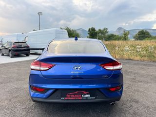 Hyundai i 30 2019 FASTBACK 1.6 Diesel Camera/Clima/Lane assist Full Extra-thumb-15