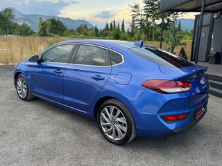 Hyundai i 30 2019 FASTBACK 1.6 Diesel Camera/Clima/Lane assist Full Extra-thumb-21