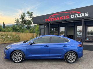 Hyundai i 30 2019 FASTBACK 1.6 Diesel Camera/Clima/Lane assist Full Extra-thumb-23