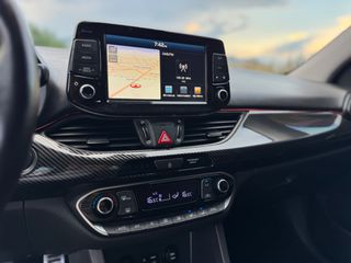 Hyundai i 30 2019 FASTBACK 1.6 Diesel Camera/Clima/Lane assist Full Extra-thumb-35