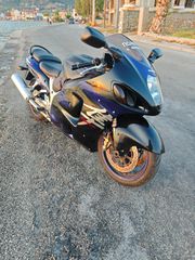 Suzuki GSXR 1300 Hayabusa 2004 GEN 1