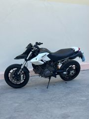 Ducati Hypermotard 796 2010
