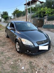 Kia Ceed / cee'd 2009-thumb-3