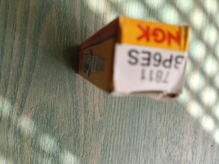 NGK BP6ES (Stock No. 7811)