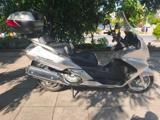 Honda FJS 600 Silver WING 2002-thumb-2