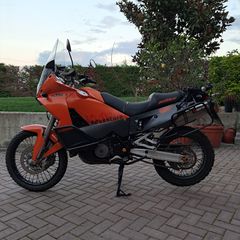 KTM 990 Adventure 2009-thumb-5