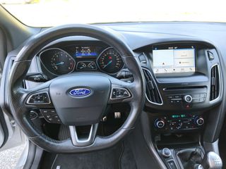 Ford Focus 2017 1.0 ecoboost ST-LINE-thumb-23