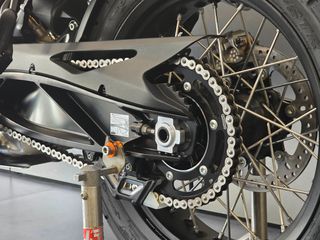 KTM 790 Adventure 2026 + Quickshifter-thumb-10