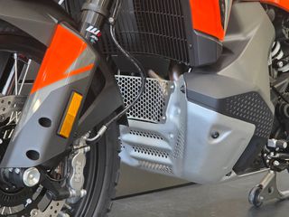 KTM 790 Adventure 2026 + Quickshifter-thumb-12