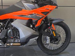 KTM 790 Adventure 2026 + Quickshifter-thumb-20