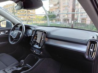 Volvo XC40 2021 T3 MOMENTUM-thumb-18